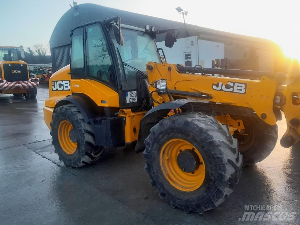 JCB TM 320 Poljoprivredni teleskopski utovarivači