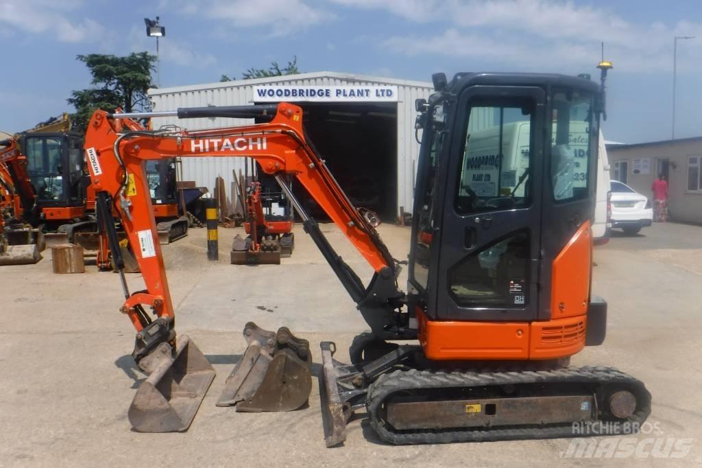 Hitachi ZX 26 U-5 A Mini bageri <7t