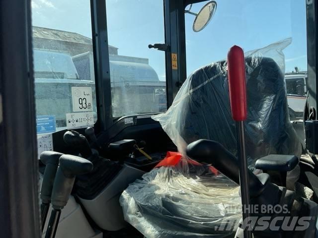 Kobelco SK 28SR-6E Mini bageri <7t