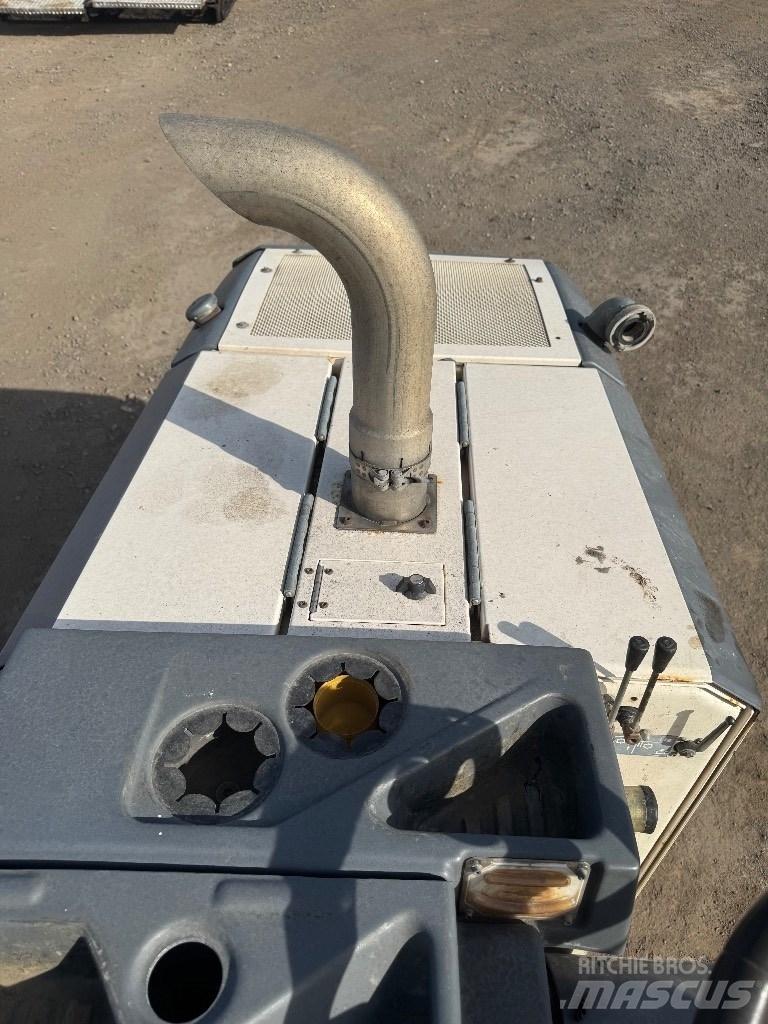 Wirtgen W 35 RI Asfaltne hladne glodalice