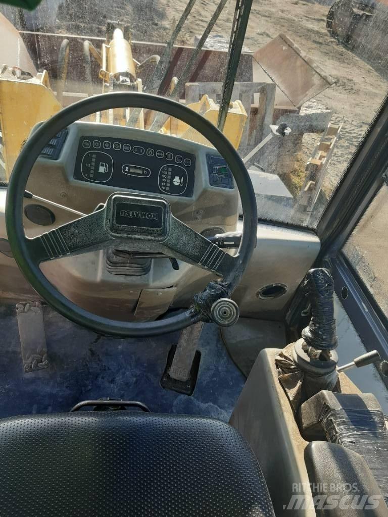 Komatsu WA95-3 Utovarivači na kotačima