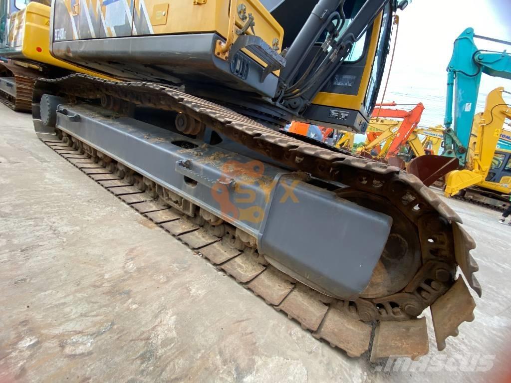 Volvo EC 240 B LC Bageri gusjeničari