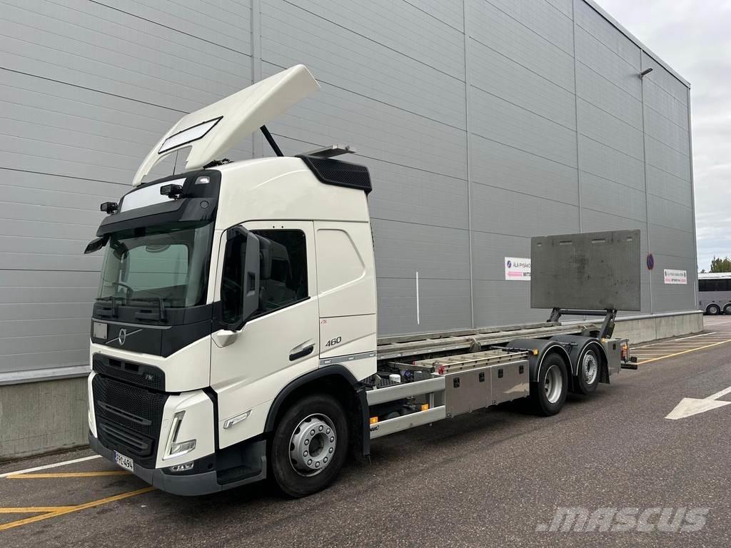 Volvo FM Demontažnii kamioni za podizanje kabela