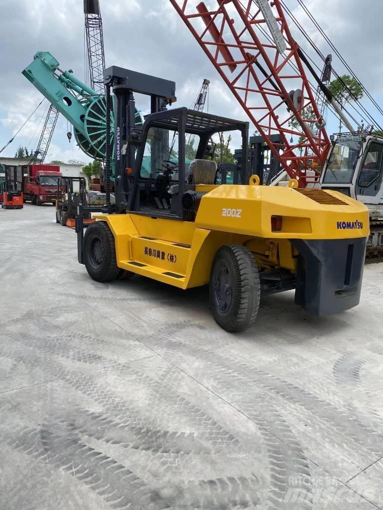 Komatsu FD 160 Dizelski viličari
