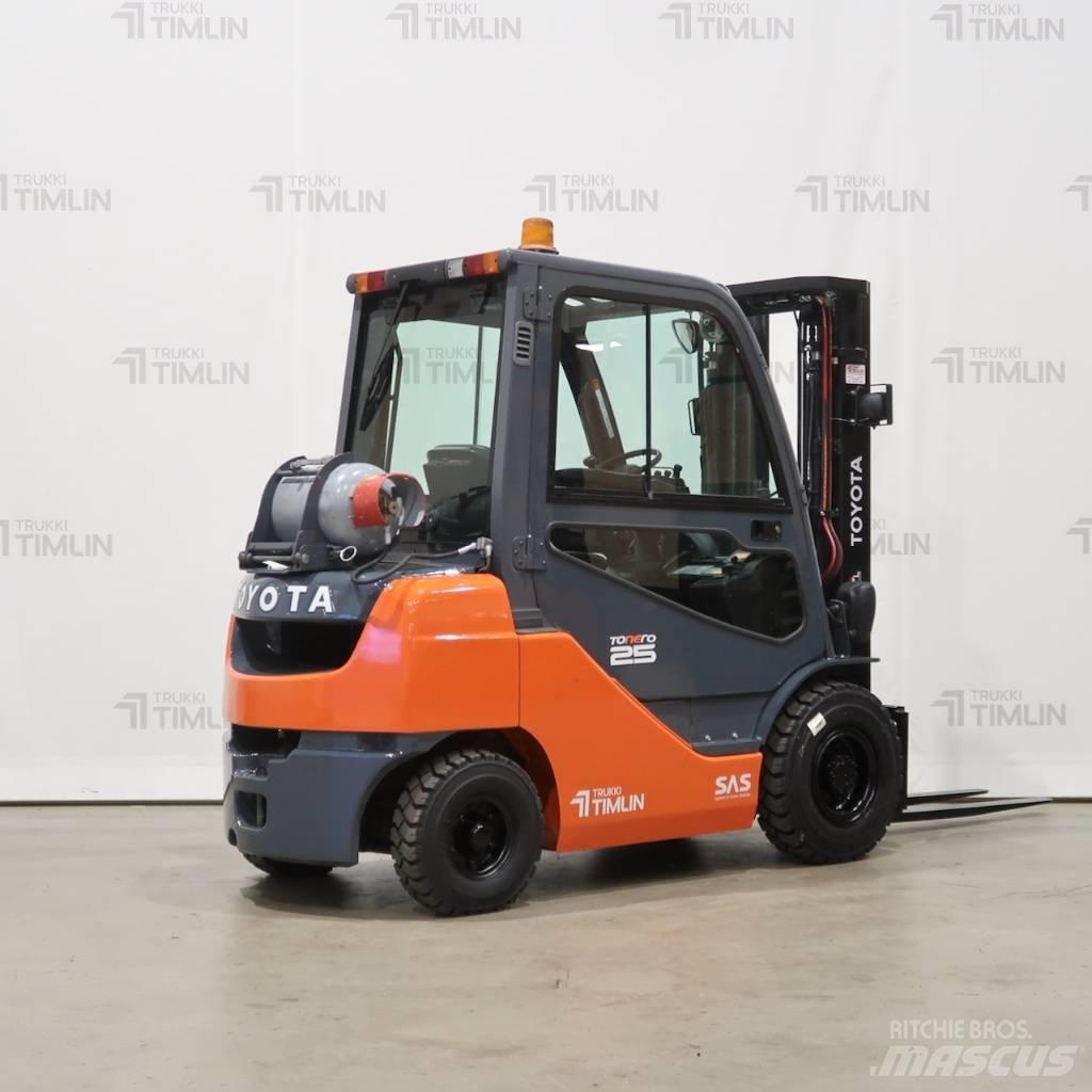 Toyota 02-8FGF25 Plinski viličari