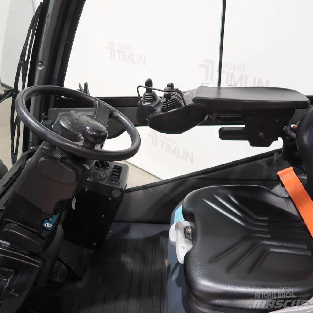 Toyota 02-8FGF25 Plinski viličari