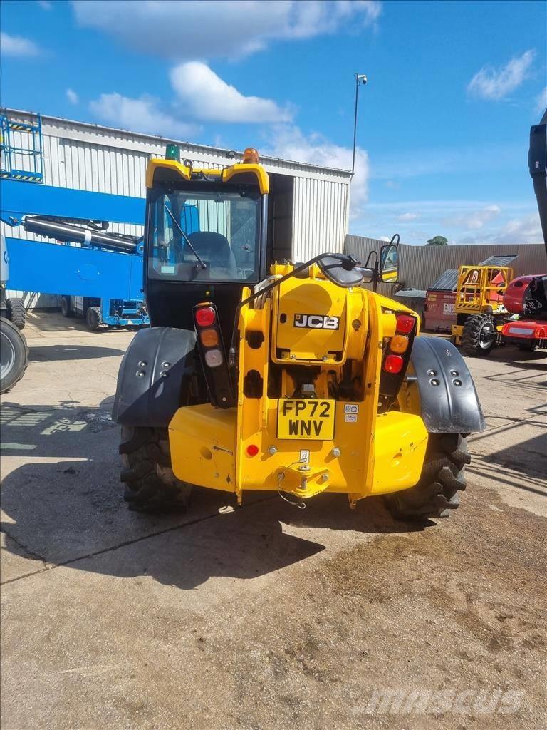 JCB 540-140 Teleskopski viličari