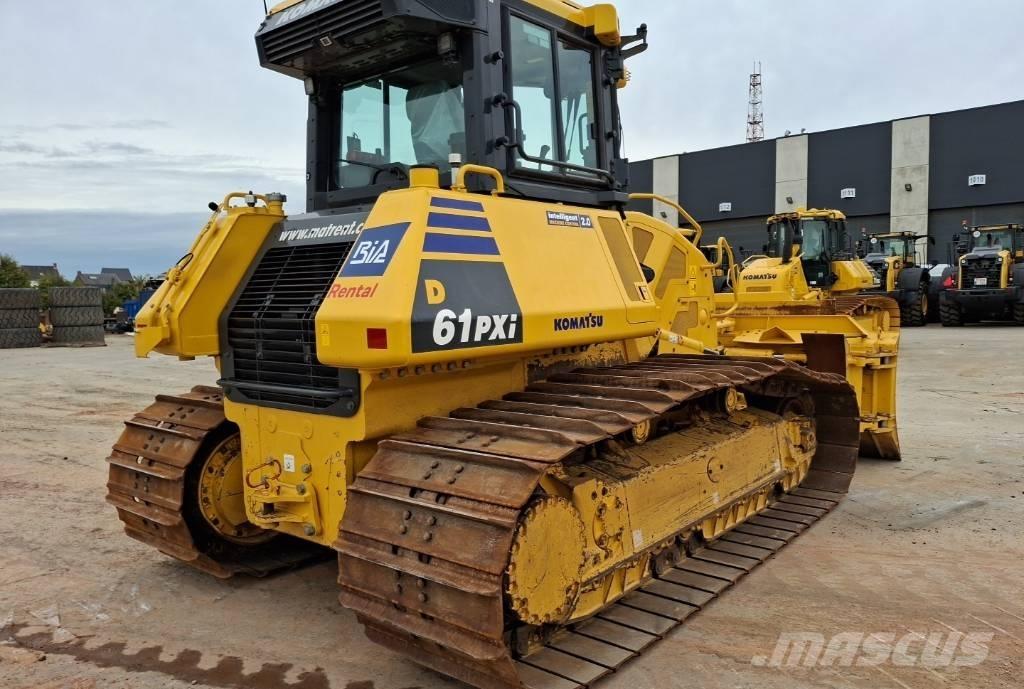 Komatsu D61PXI-24E0 Buldožeri gusjeničari