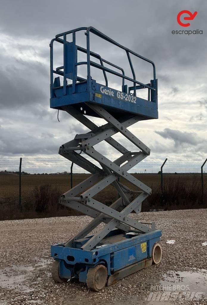 Genie GS 2032 Škaraste platforme