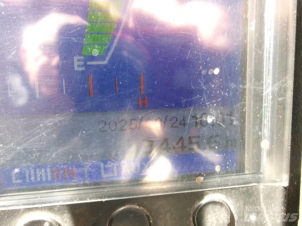 Takeuchi TB 240 Mini bageri <7t