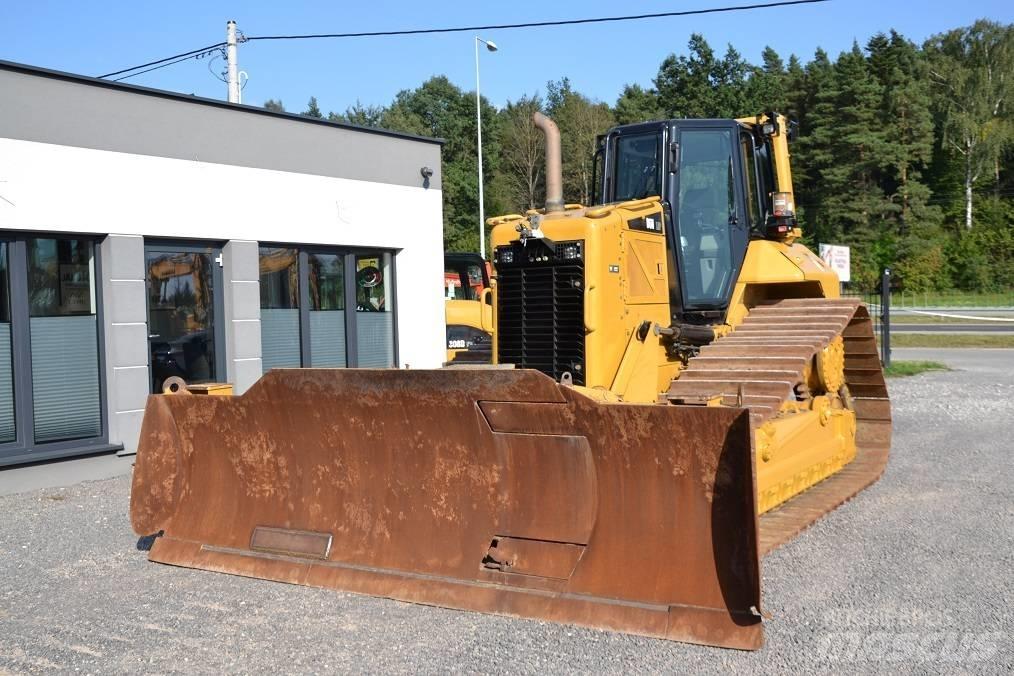 CAT D 6 N LGP Buldožeri gusjeničari