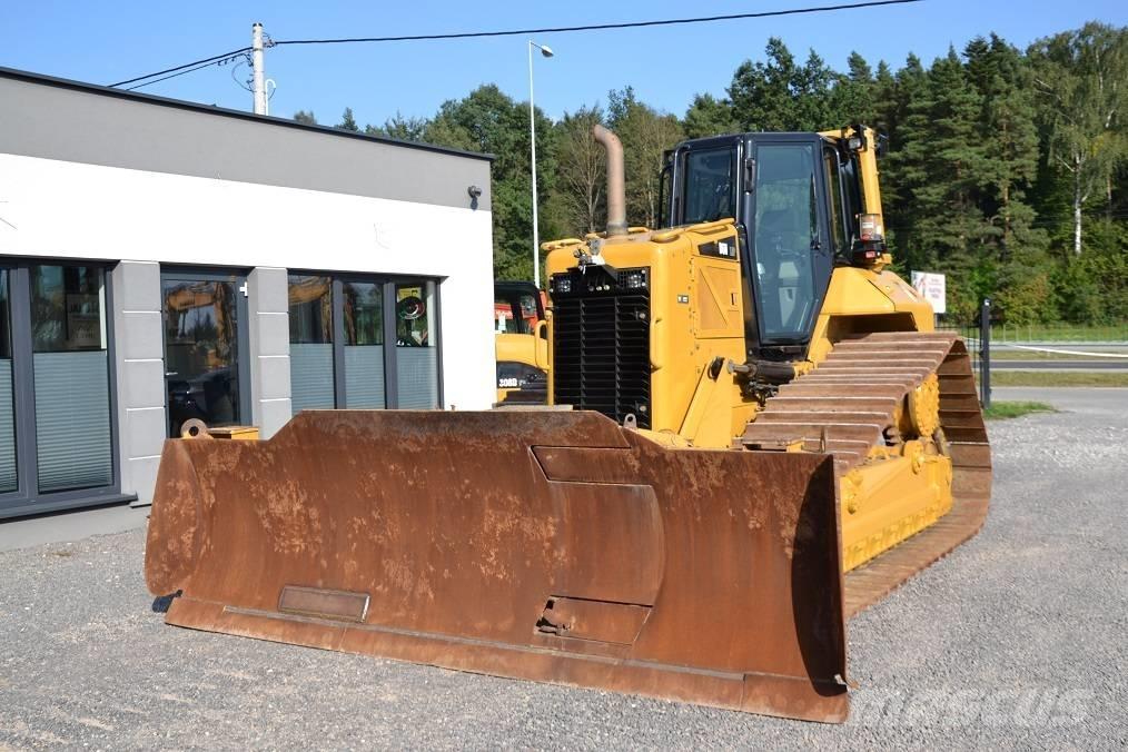 CAT D6N LGP Buldožeri gusjeničari