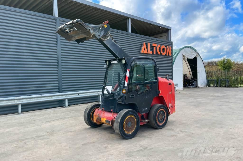 JCB R260 Skid steer mini utovarivači