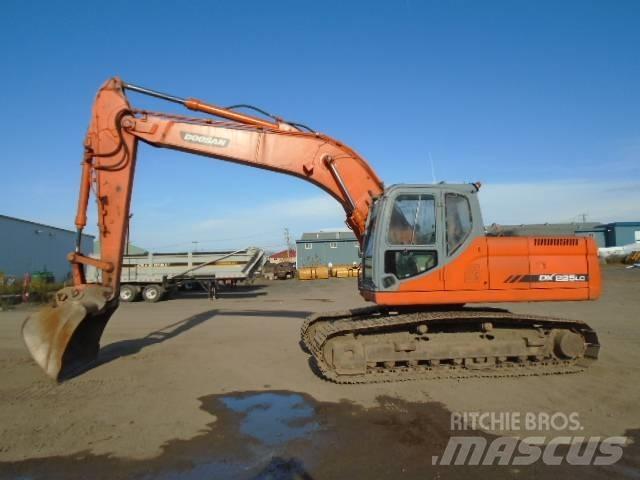 Doosan DX 225 LC Bageri gusjeničari