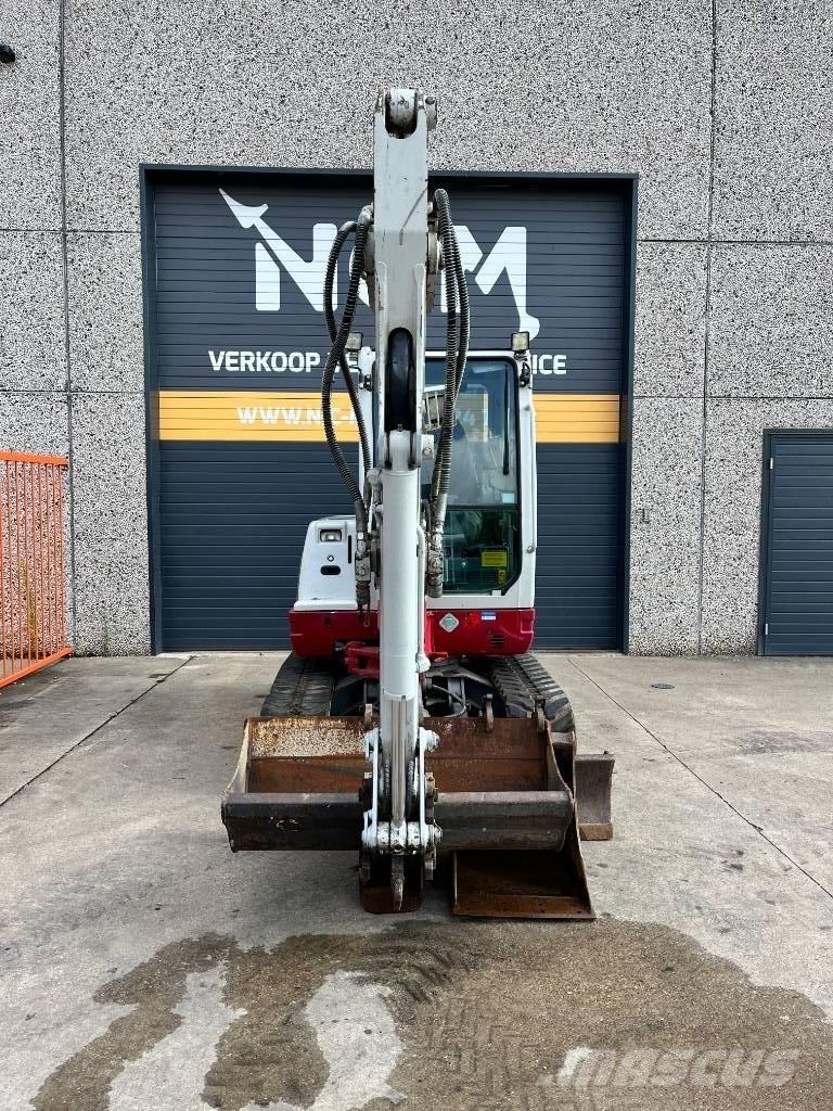 Takeuchi TB 235 Mini bageri <7t