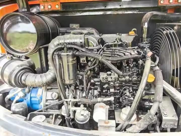 Doosan DX 60 Bageri gusjeničari