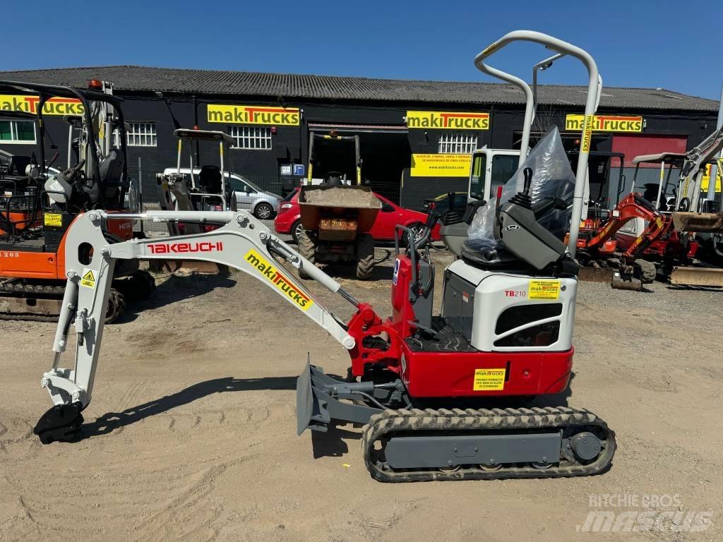 Takeuchi TB 210 R Mini bageri <7t