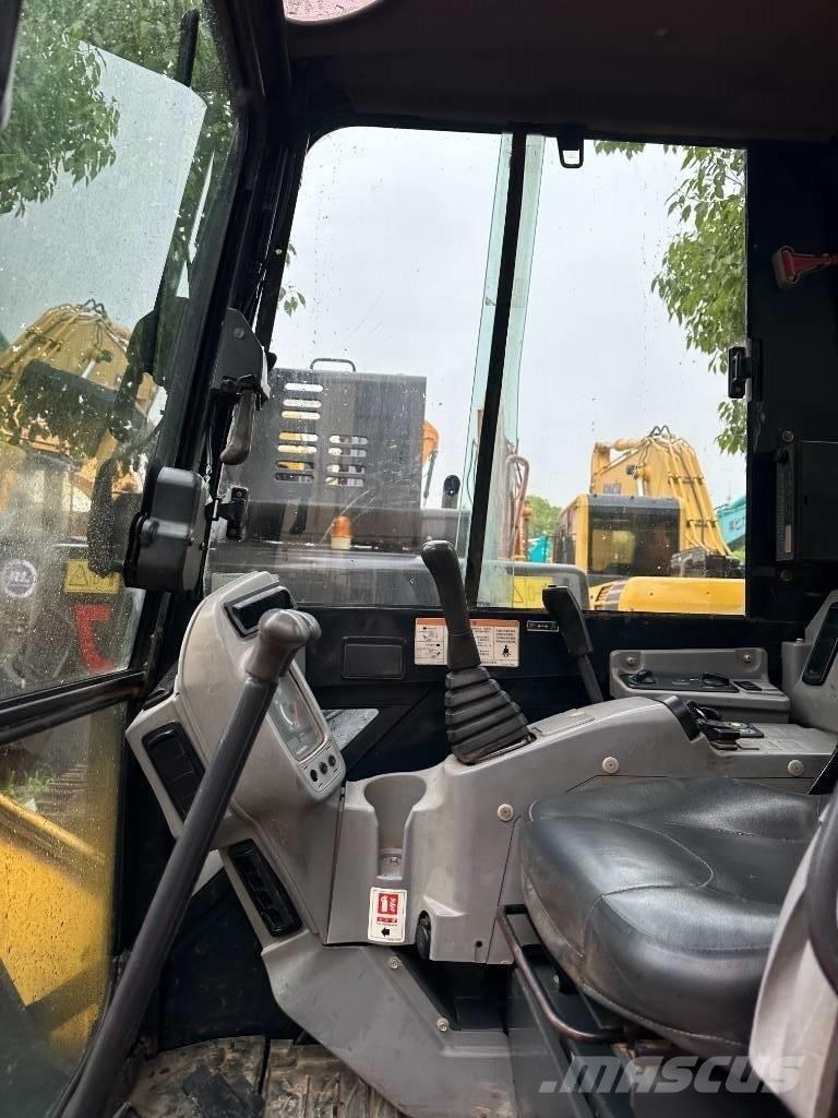 Kubota KX 155 Bageri gusjeničari