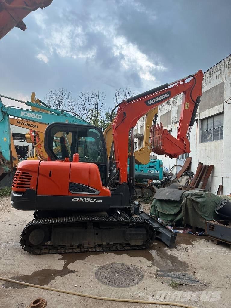 Doosan DX 60 Mini bageri <7t