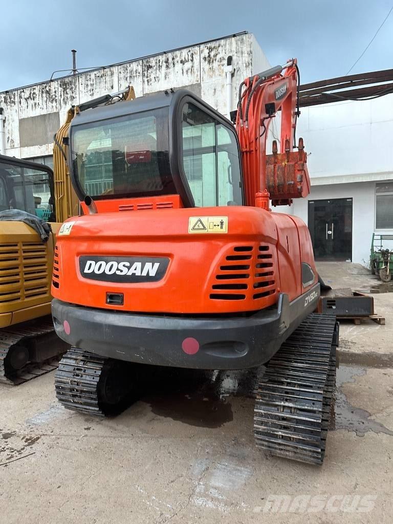 Doosan DX 60 Mini bageri <7t