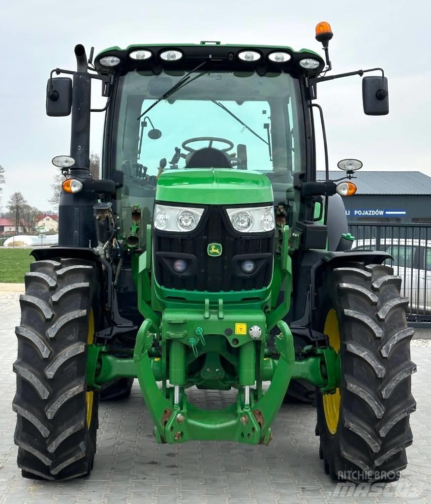 John Deere 6130 R Traktori