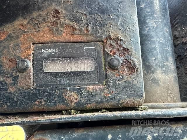 Terex Benford D9060S Demperi za gradilišta