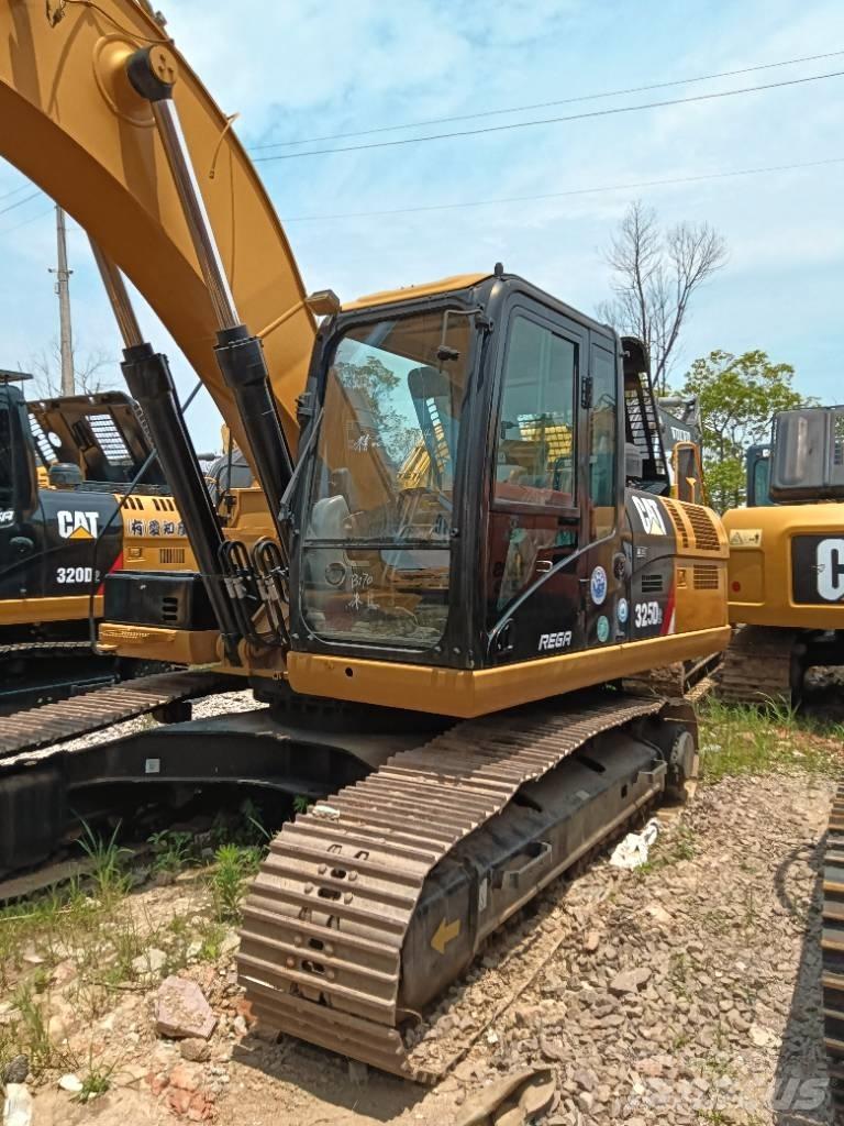CAT 325 D Bageri gusjeničari