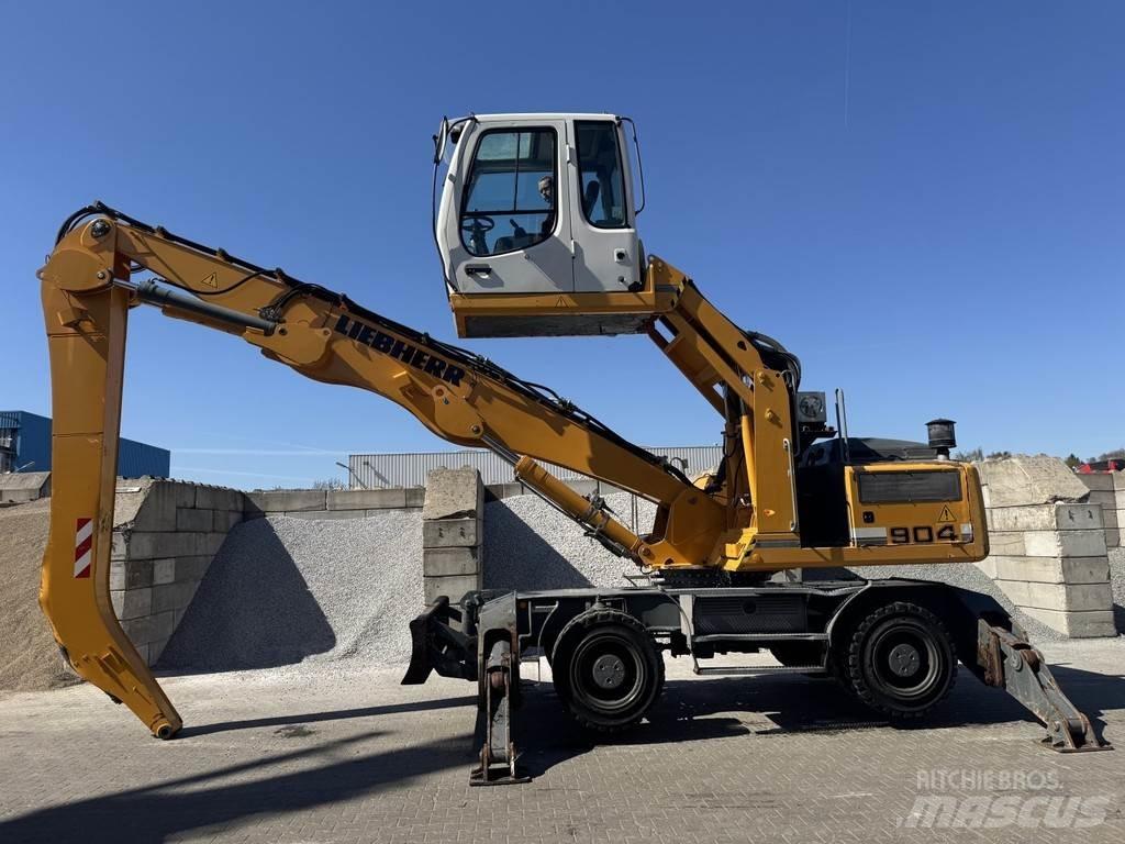 Liebherr A 904 C Bageri za manipuliranje materijalom / otpadom