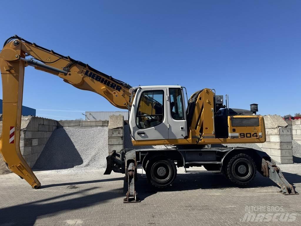 Liebherr A 904 C Bageri za manipuliranje materijalom / otpadom
