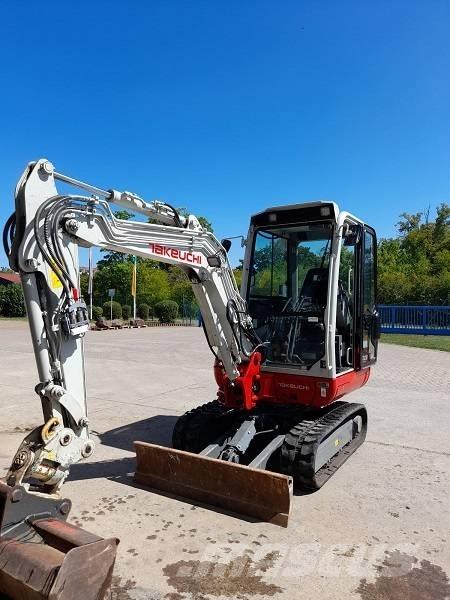 Takeuchi TB 230 Mini bageri <7t