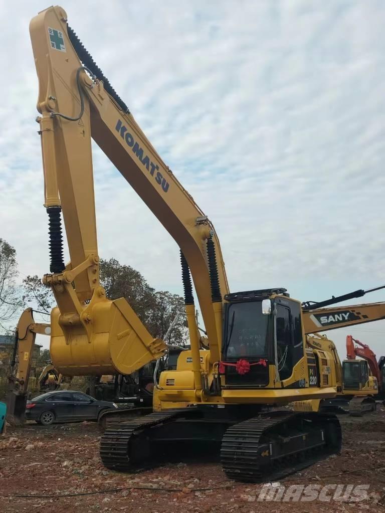 Komatsu PC 200-8 Bageri gusjeničari