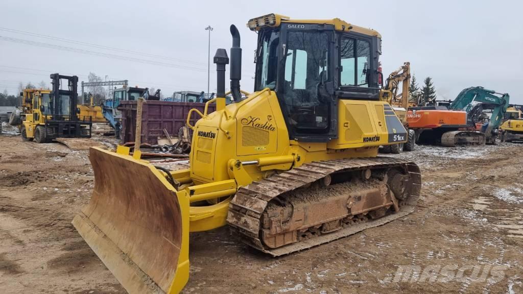 Komatsu D 51 EX-22 Buldožeri gusjeničari