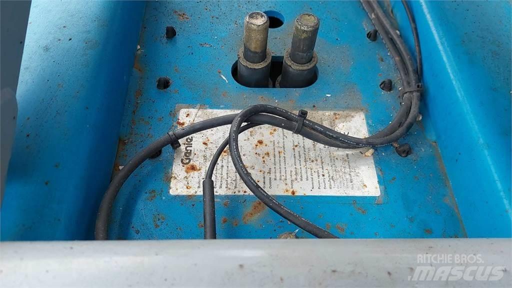 Genie GS1532 Škaraste platforme