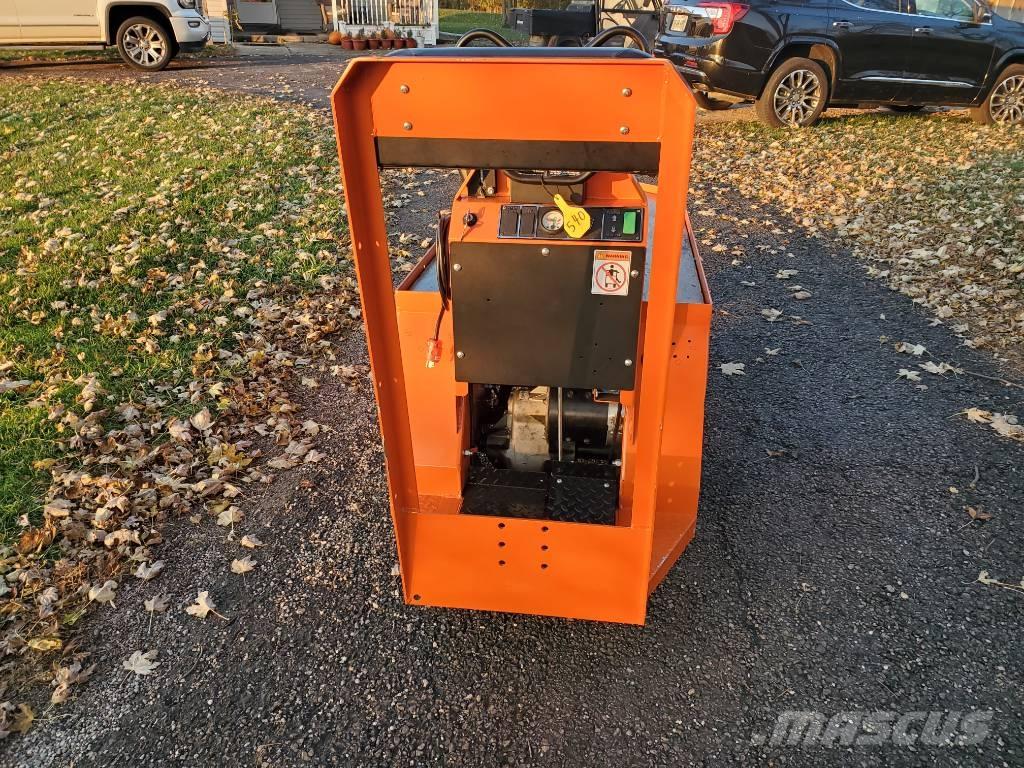 Taylor-Dunn SC090 Vučna vozila