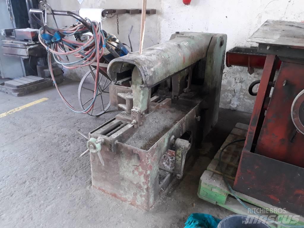  Rámová pila PR 30 Rukovanje materijalom – ostalo