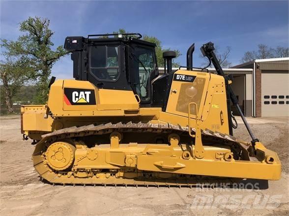 CAT D7E LGP Buldožeri gusjeničari