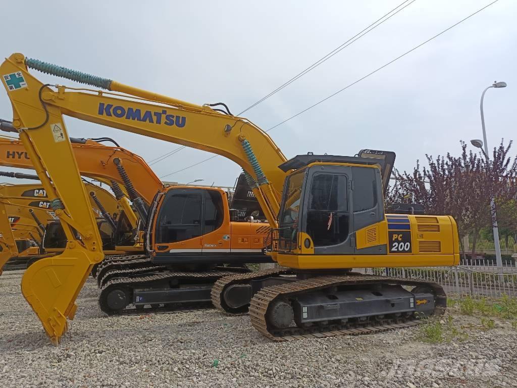 Komatsu PC 200 Bageri gusjeničari