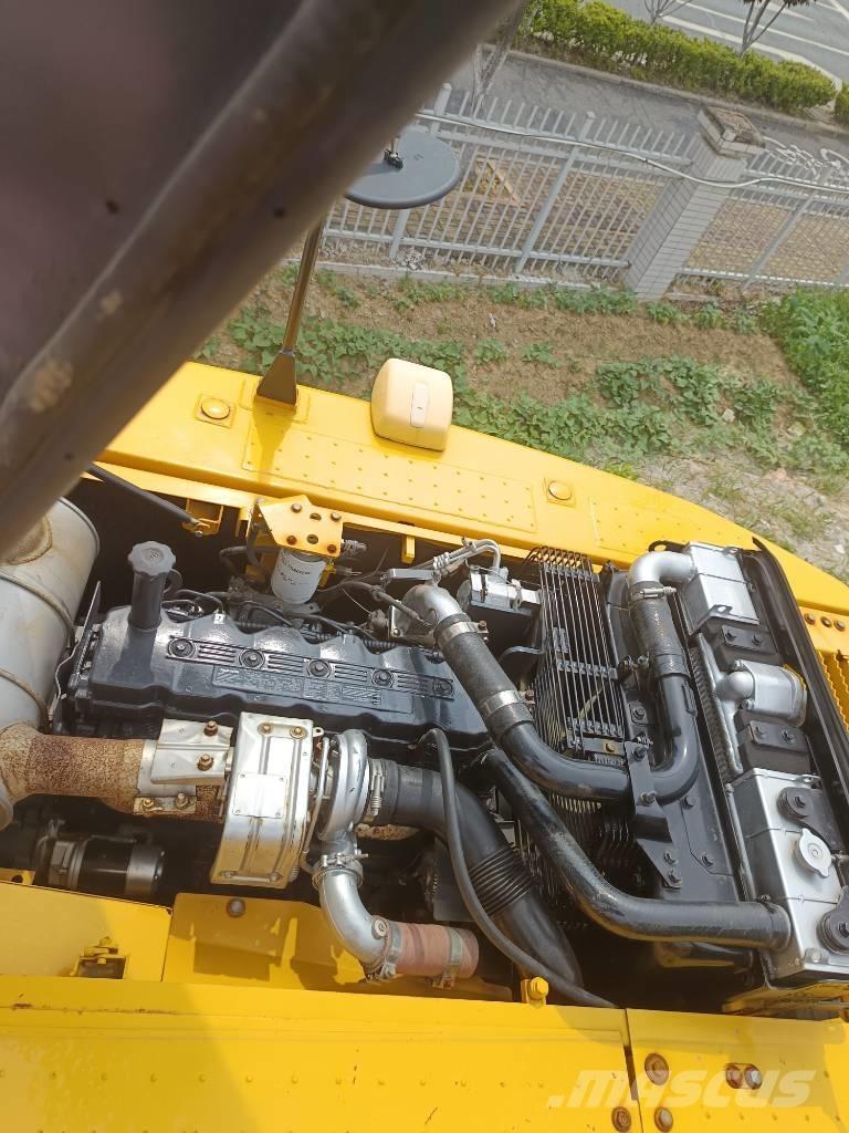 Komatsu PC 200 Bageri gusjeničari
