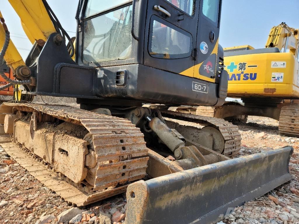 Hyundai R60-7 Mini bageri <7t