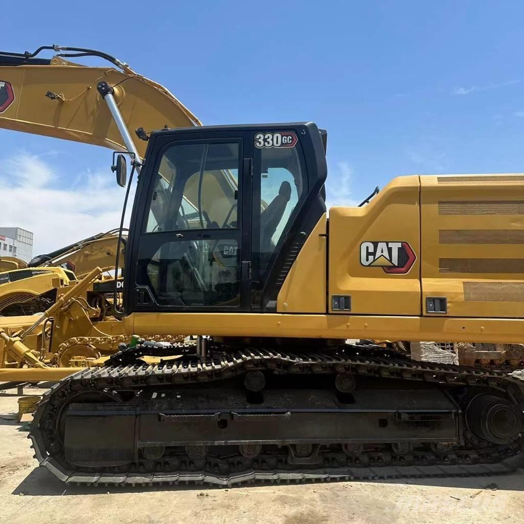CAT 330 Bageri gusjeničari