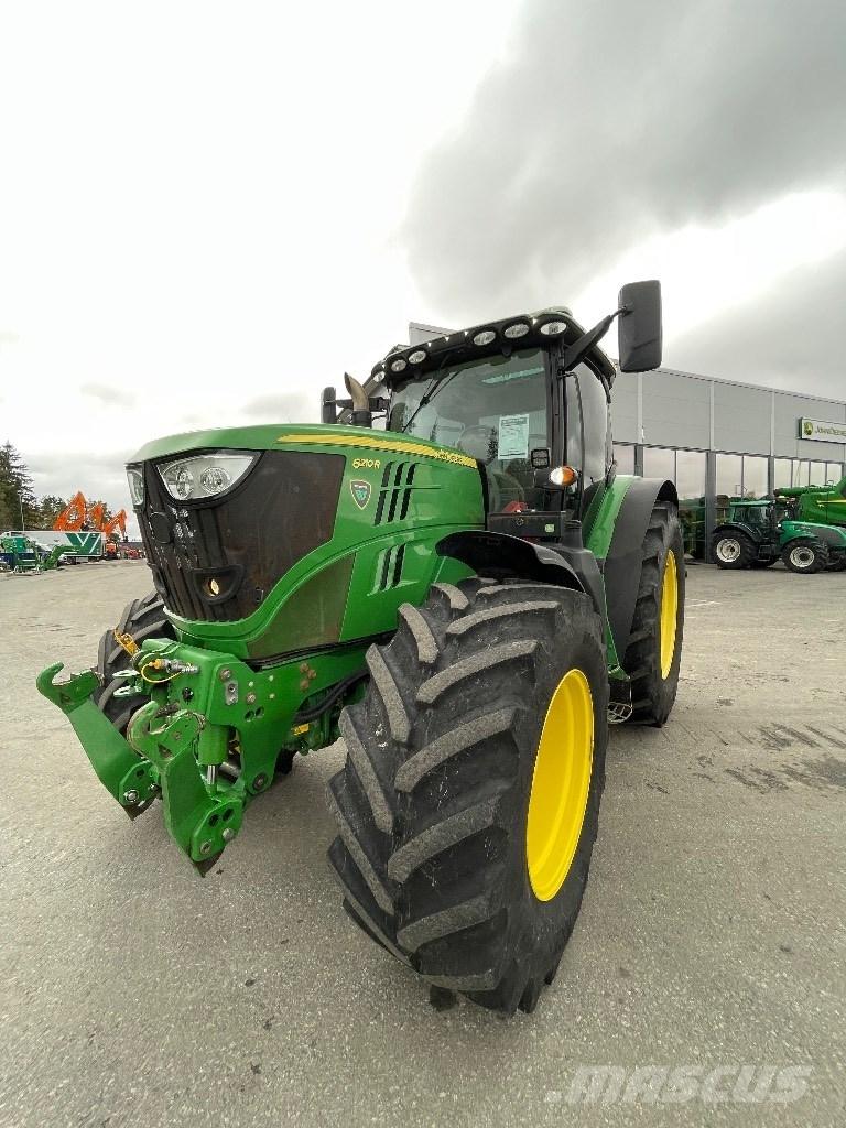 John Deere 6210 R Traktori