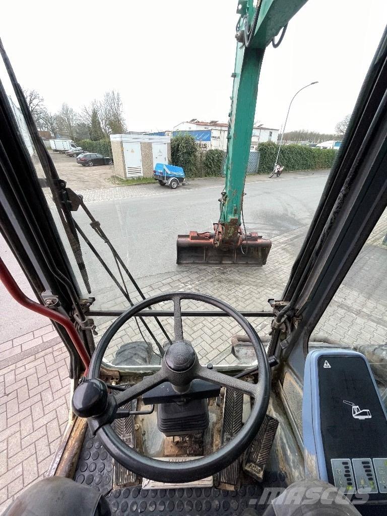 Atlas 1504 Bageri na kotačima