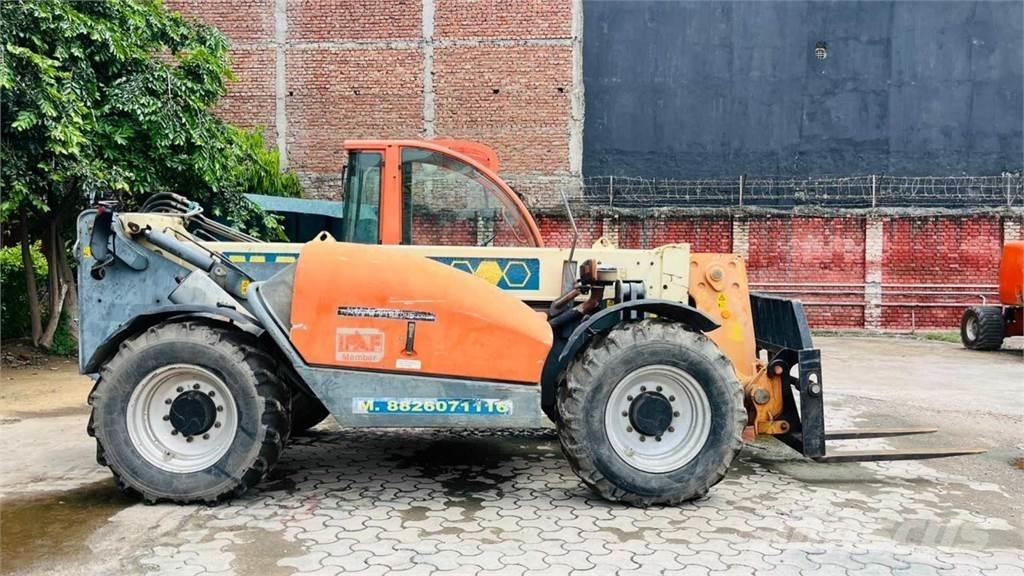 JLG 3508 Teleskopski viličari