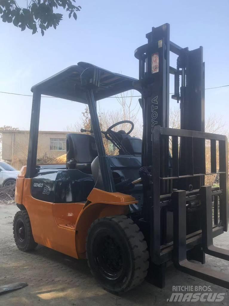 Toyota FD 30 Dizelski viličari