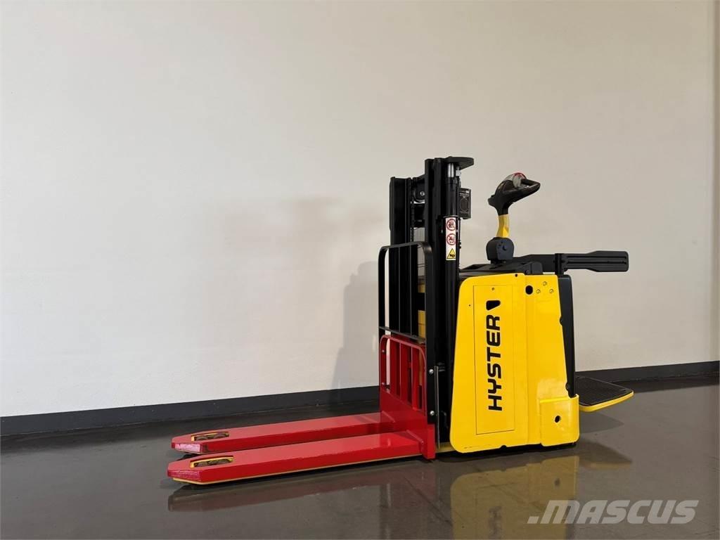 Hyster P2.0SD Ručni električni viličar