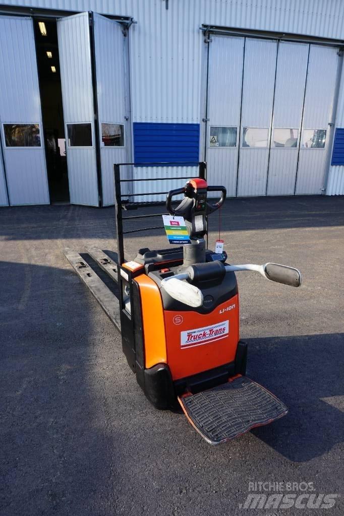 Toyota LPE250 Nisko podizni električni viličar sa platformu