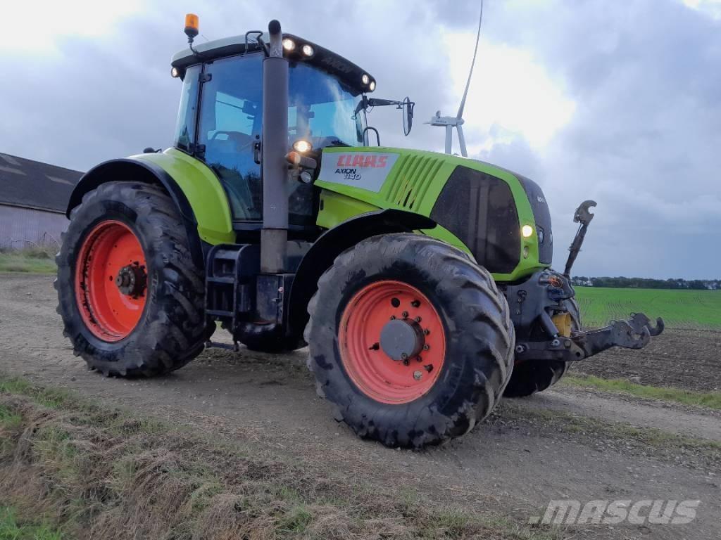 CLAAS 840 C-Matic Traktori