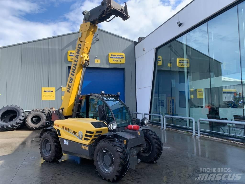 New Holland TH5.26 Teleskopski viličari