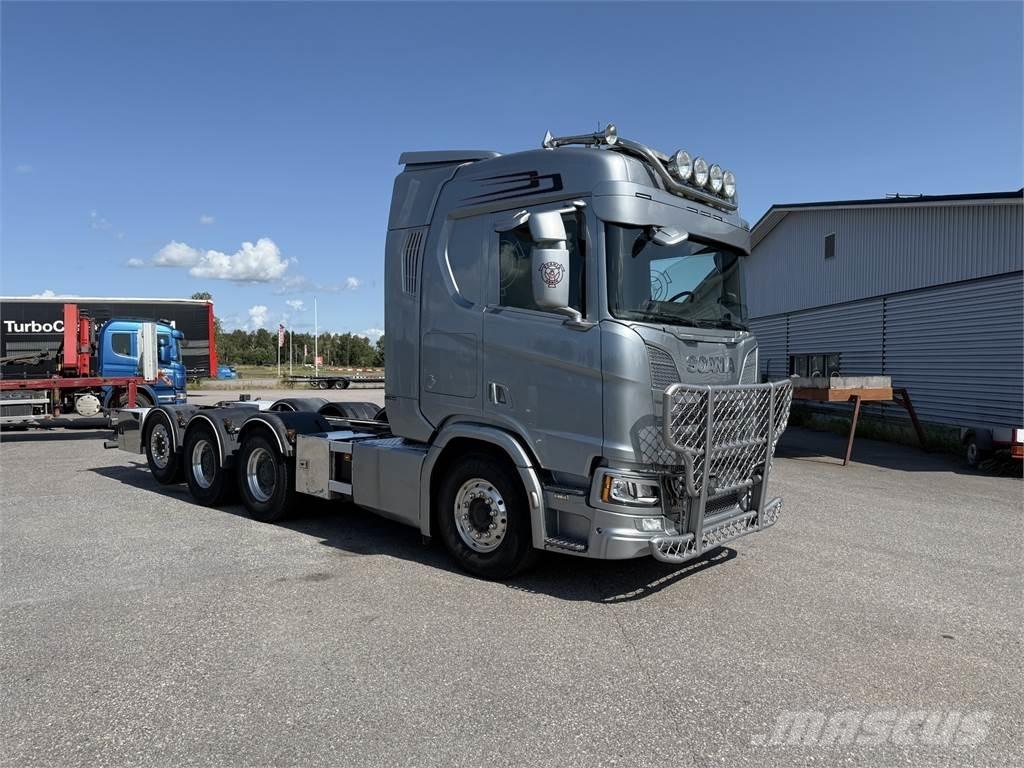 Scania R650 8x4 Kamioni-šasije