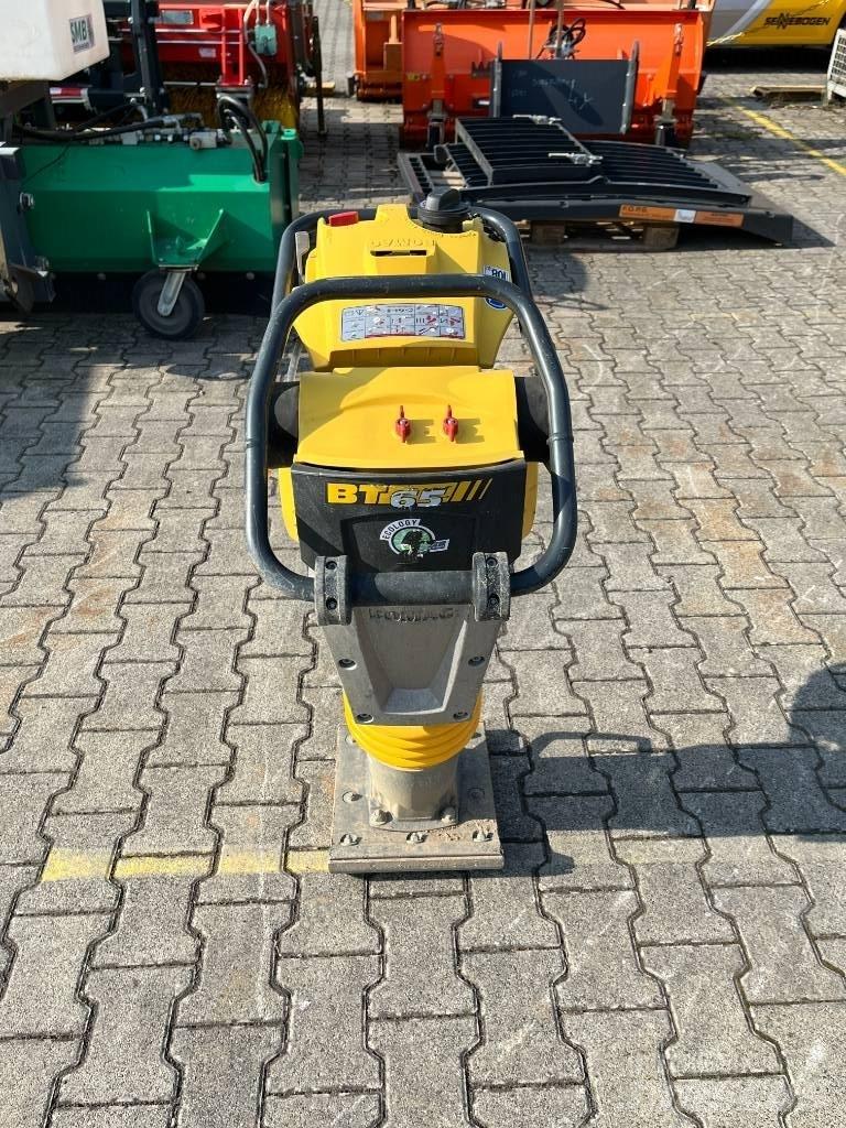 Bomag BT 65 Vibro nabijači